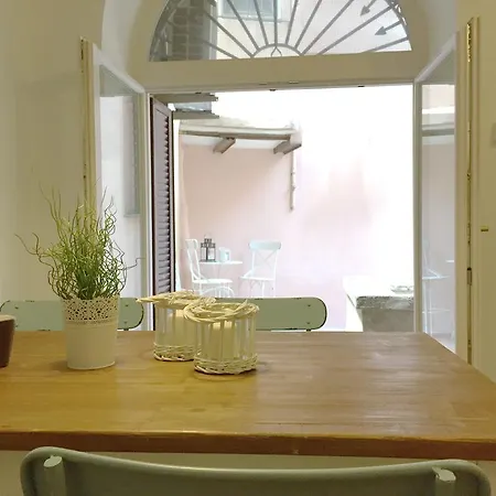 Inside Trastevere, Apt With Terrace Apartment *